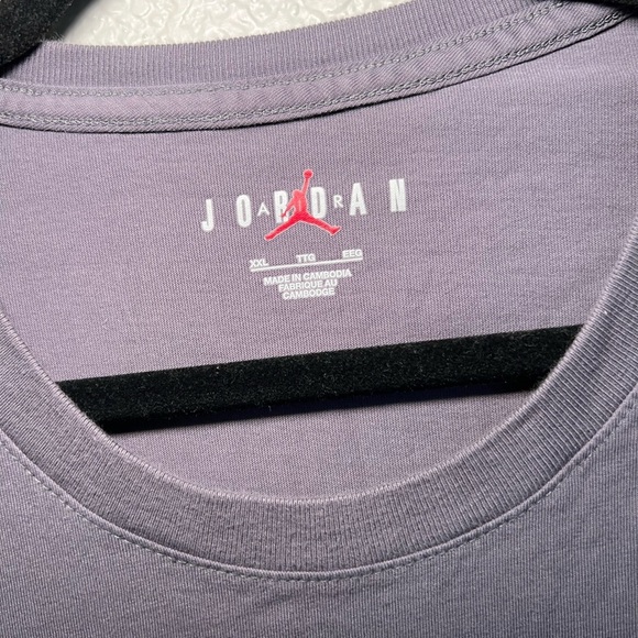 Nike Air Jordan Flight
MVP Tee (Light Graphite/Sail) - Picture 4 of 8